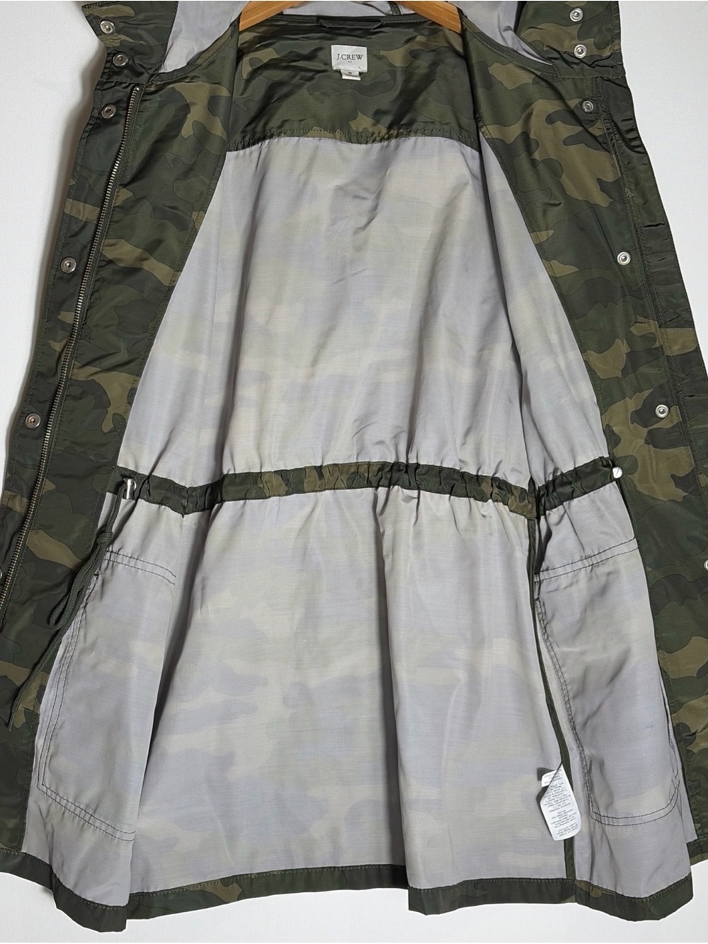 J.Crew Womens Small Camo Hooded Rain Jacket Utility Anorak Green Snap Zip - Picture 4 of 8